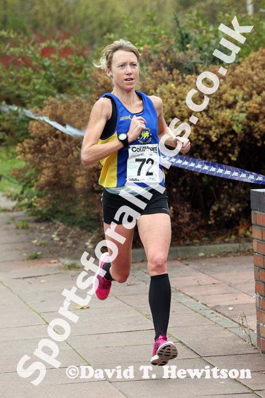 Holly Rush (TeamBath AC) 2nd in the Brampton to Carlisle 10 mile Road Race. Photo: David T. Hewitson/Sports for All Pics